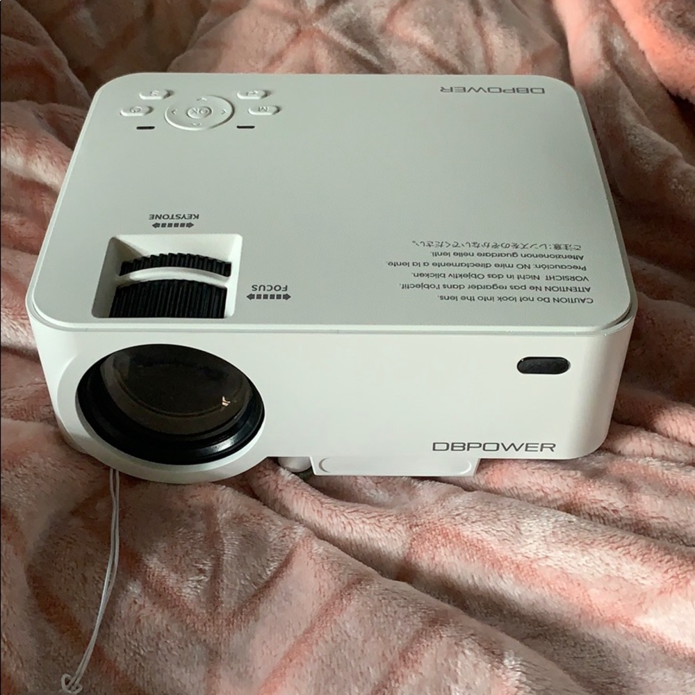 DBPOWER Projector - Picture 3 of 5